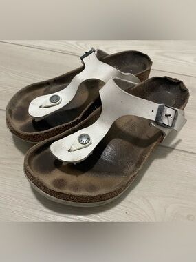 Birkenstock Gizeh Sandals